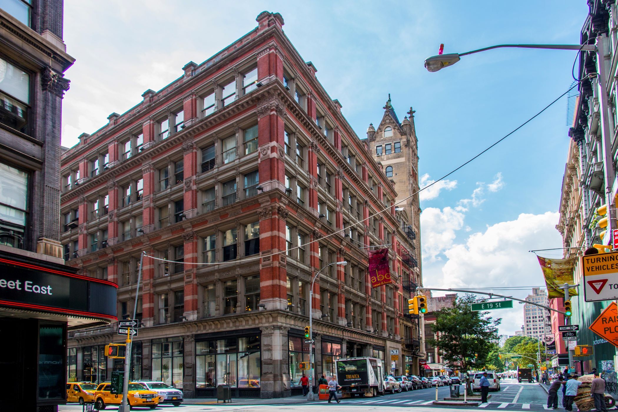 News Historic Manhattan Building Housing Netflix s East Coast Home news-historic-manhattan-building-housing-netflix-s-east-coast-home