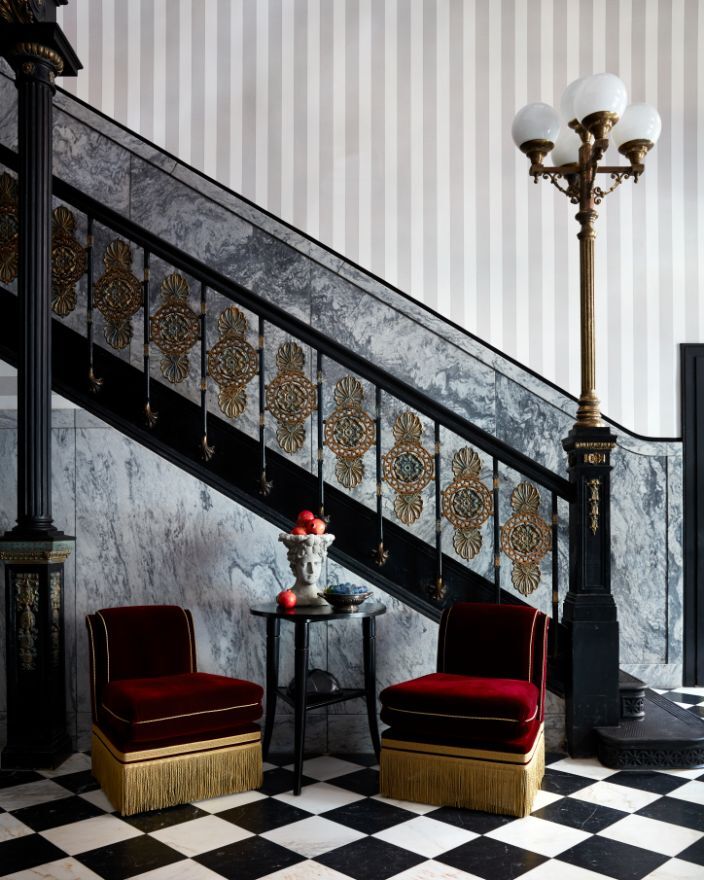 Maison de la Luz_Foyer_Stephen Kent Johnson_06 (1).jpg