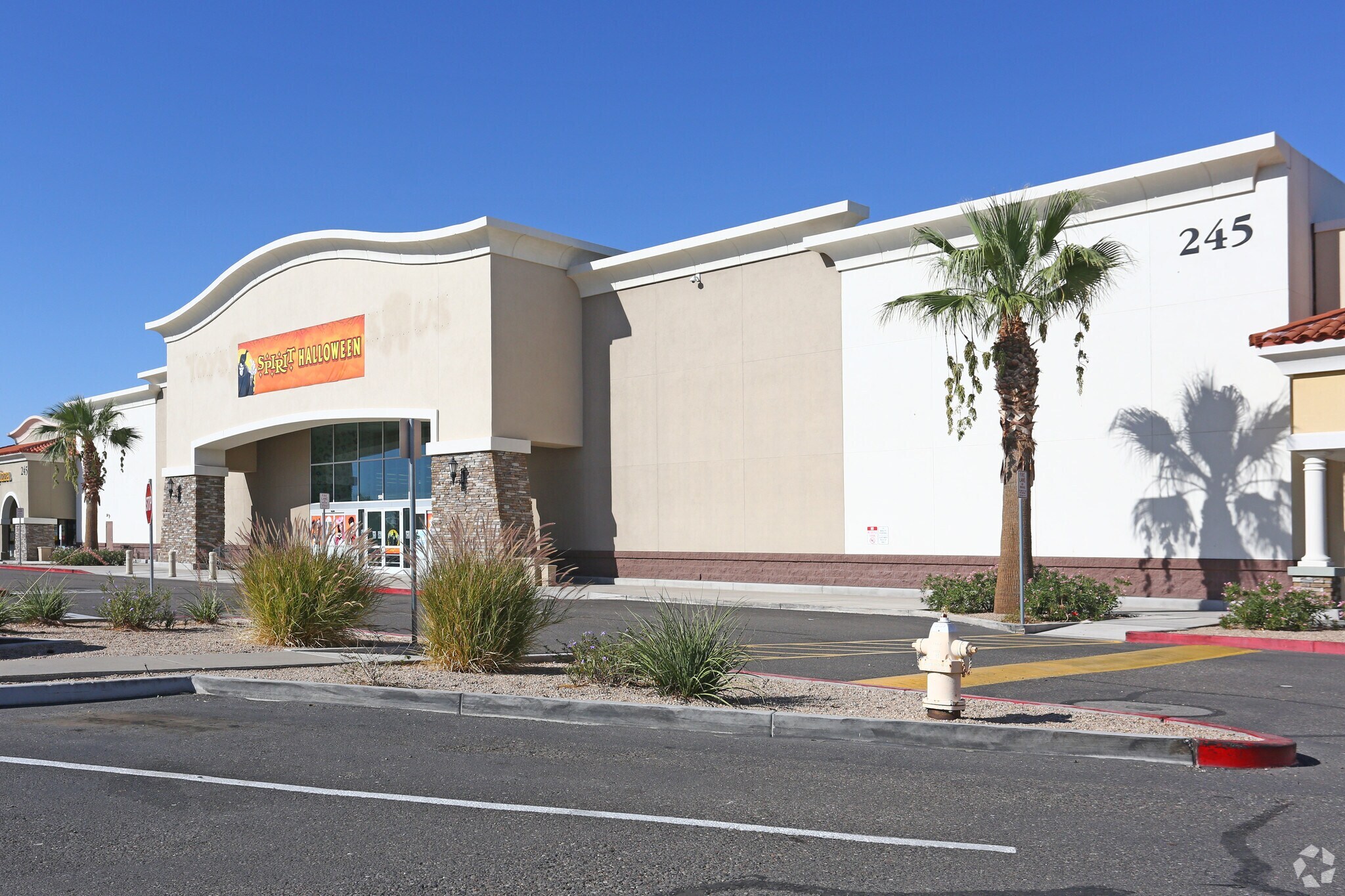 News Burlington Inks Lease in Phoenix