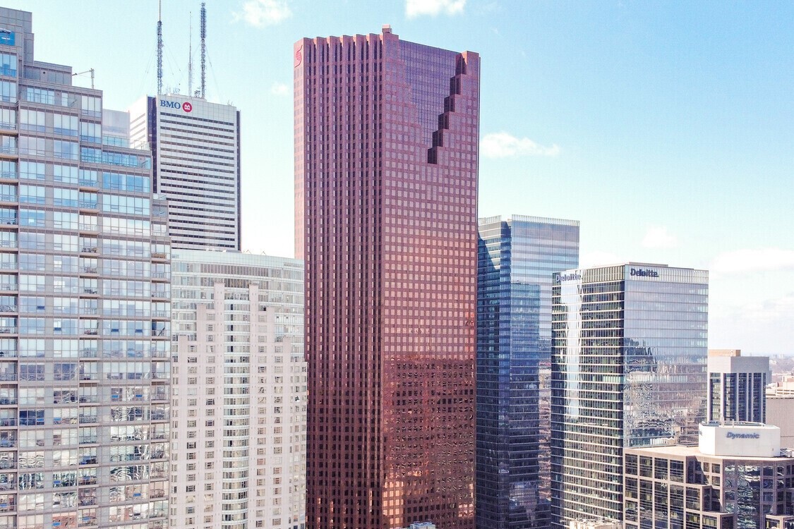 sublease-space-six-times-higher-in-toronto-central-business-district