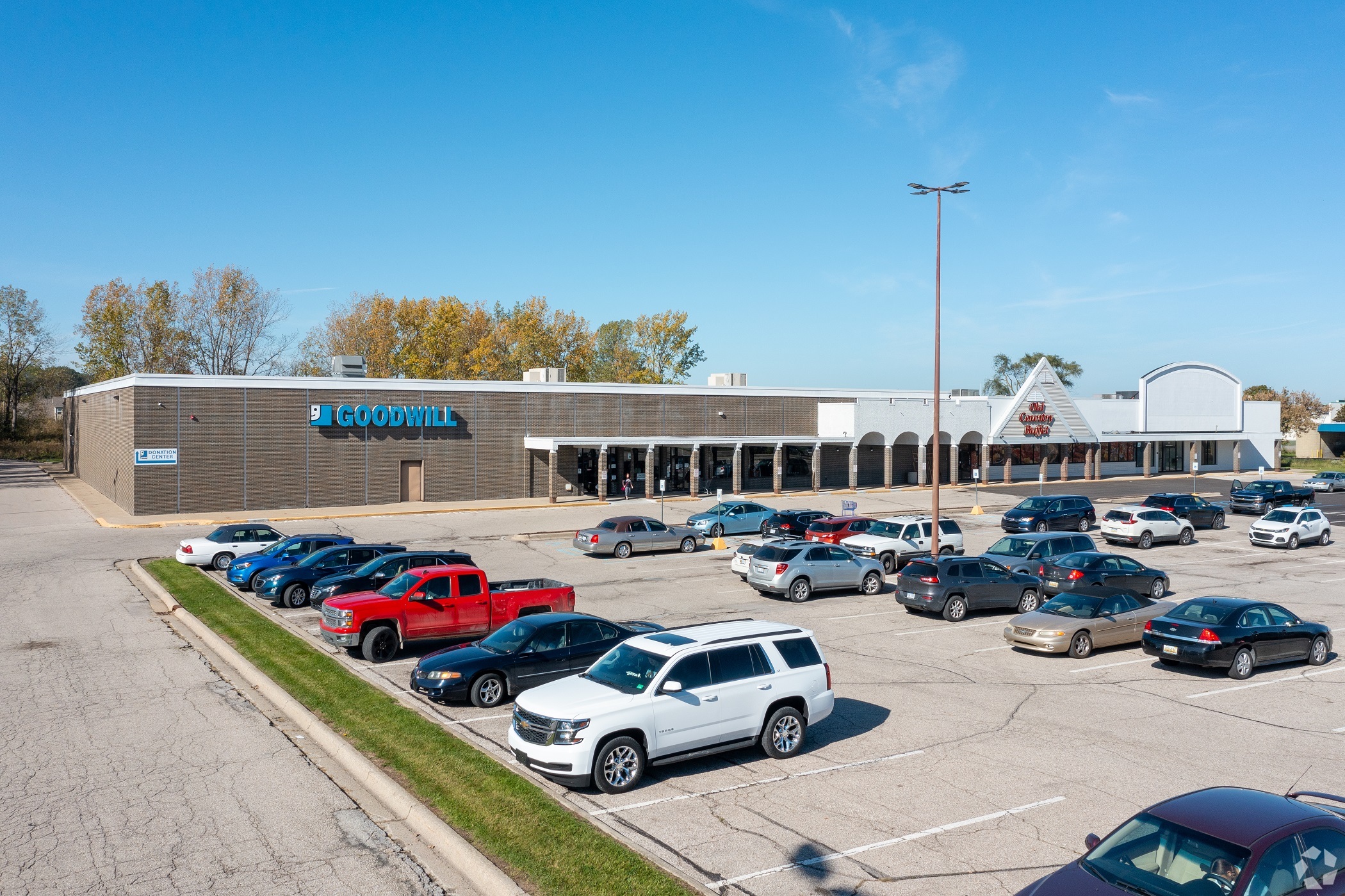 CareLinc Medical Equipment Signs Lease at Saginaw, Michigan, Shopping