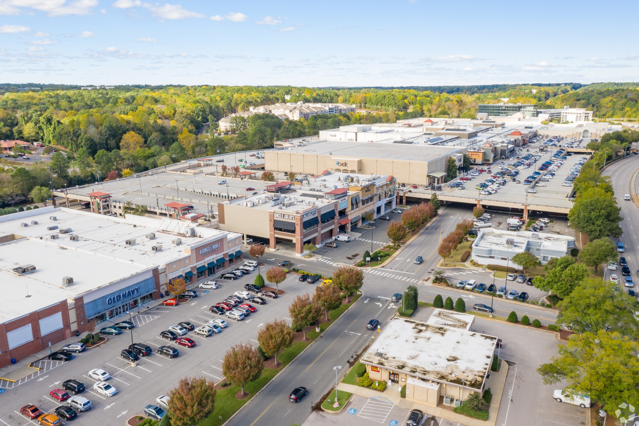 Macerich acquired the Crabtree Mall in North Carolina for $290 million last year. (CoStar) 
