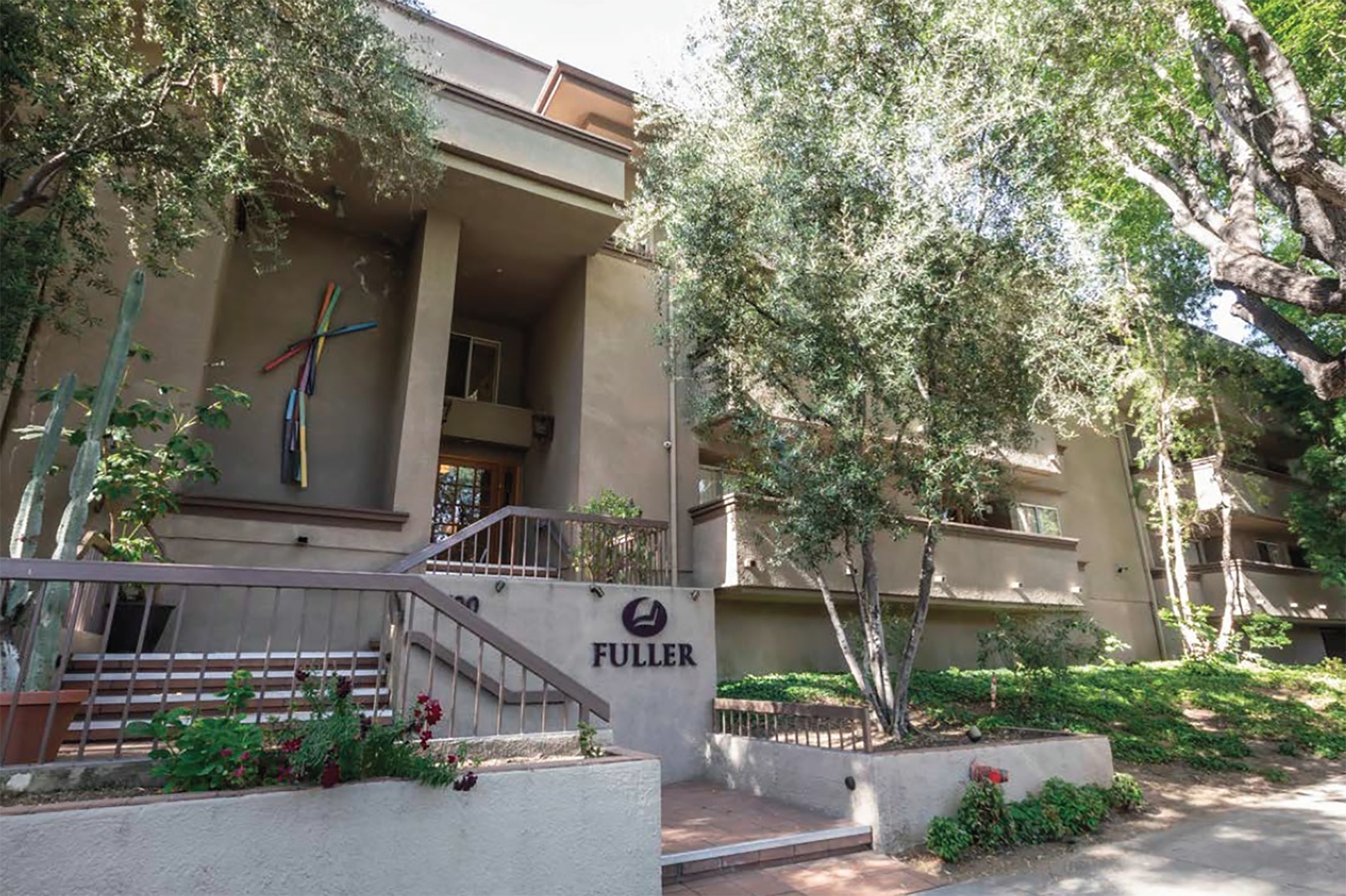 Fuller Theological Seminary has sold an apartment building it has long owned at 700 Locust St., which has units ranging from studios to two bedrooms. (CoStar)