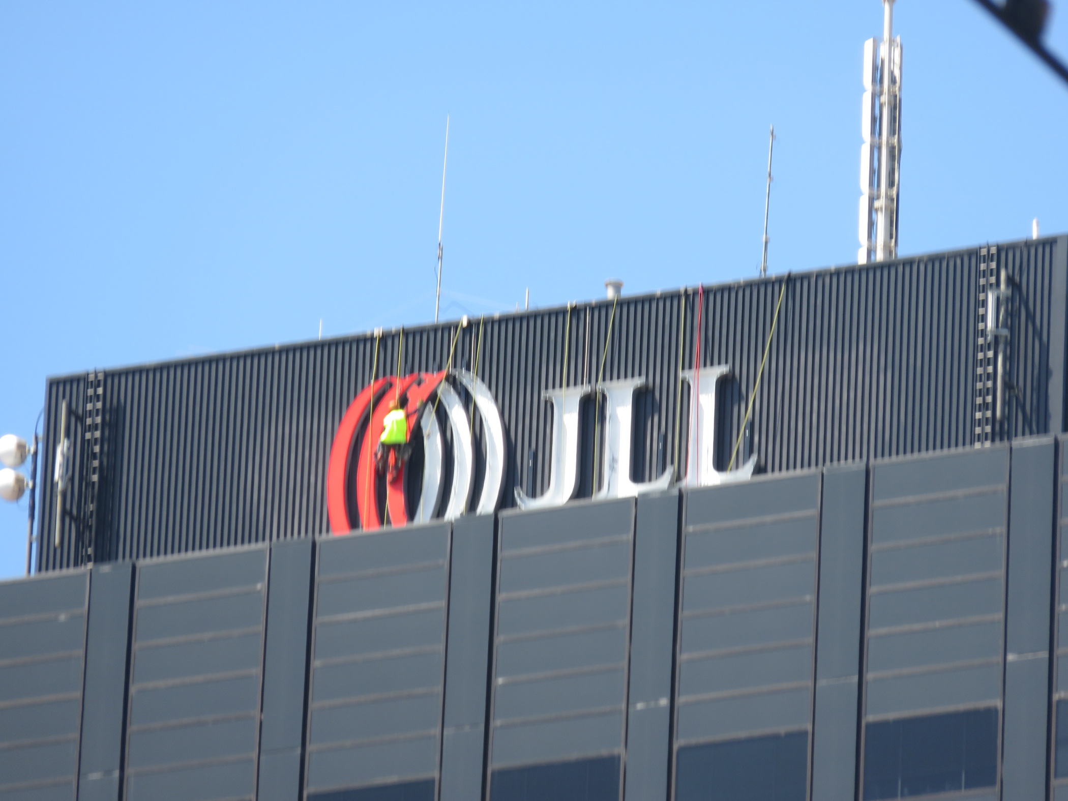 News | All change at the top for JLL's corporate solutions team