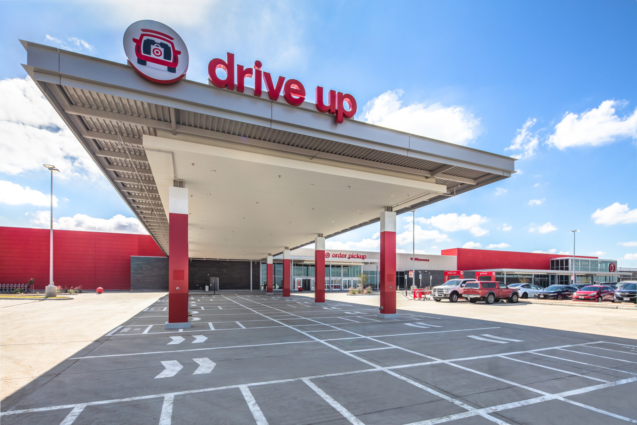 In New Contrarian Strategy Target Begins Rolling Out Large Format Stores in-new-contrarian-strategy-target-begins-rolling-out-large-format-stores