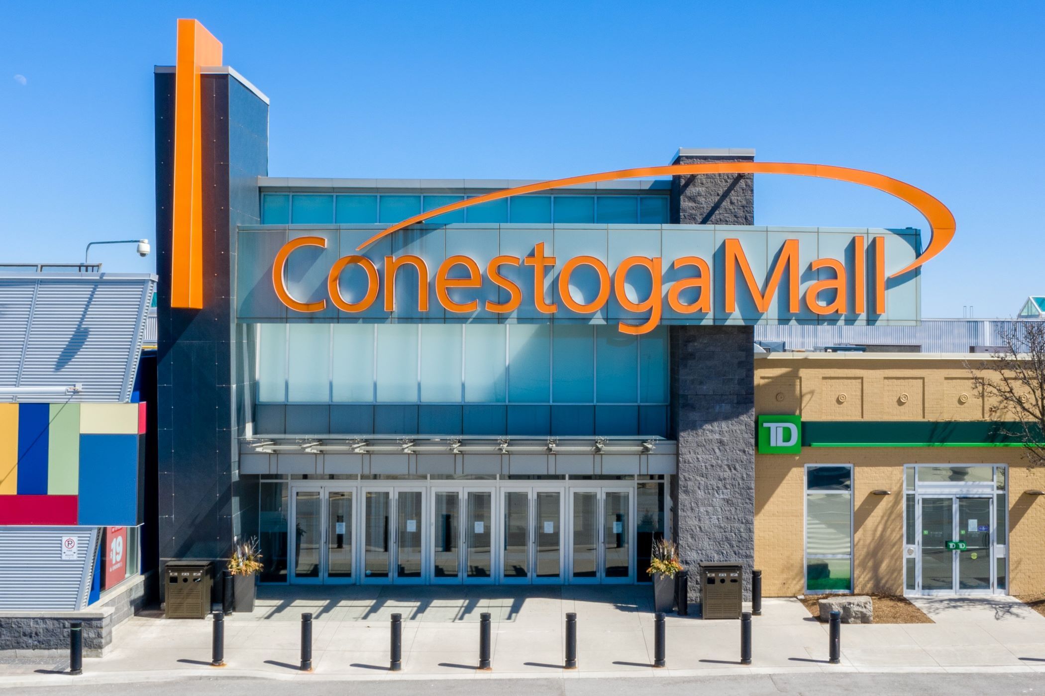 Ivanhoé Cambridge to Let Shoppers Book Waiting Time Online