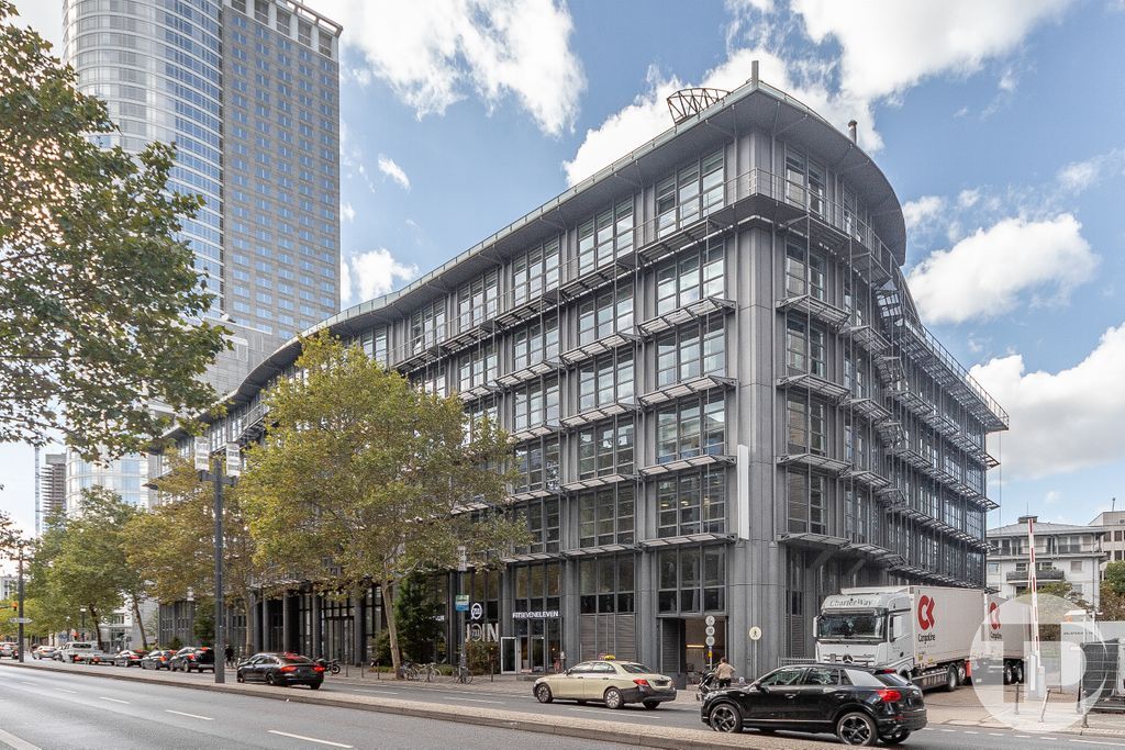 The “Fifty Avon” in Frankfurt changed hands for €80 million euros, one of the deals that helped improve Frankfurt's figures somewhat (TD Field Research)