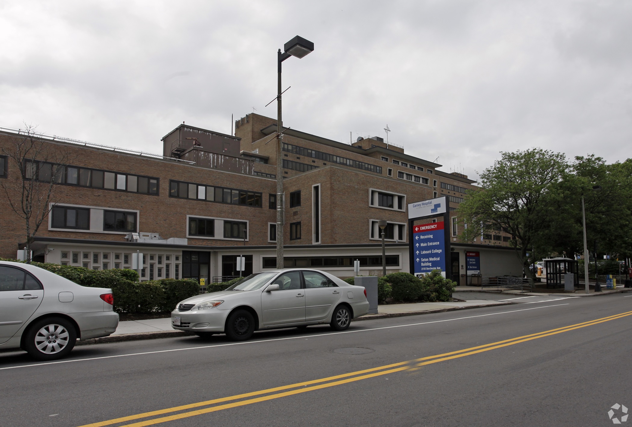 Carney Hospital in Boston is one of several facilities in Massachusetts that Steward Health Care operates and leases from Medical Properties Trust. (CoStar)