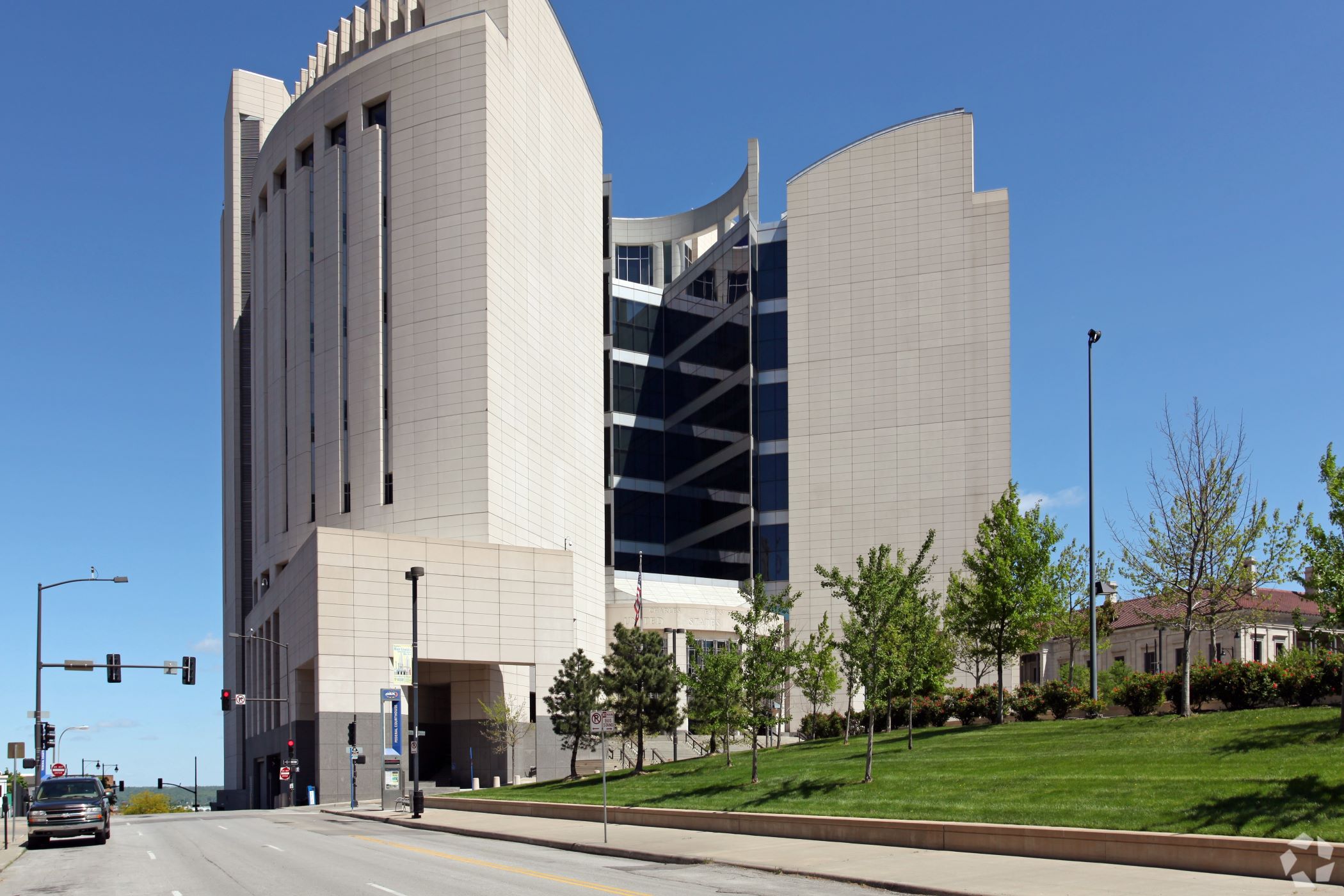 A trial in the Charles Evans Whittaker U.S. Courthouse in Kansas City, Missouri, could lead to changes in the way homes are sold. (Brooke Wasson/CoStar)
