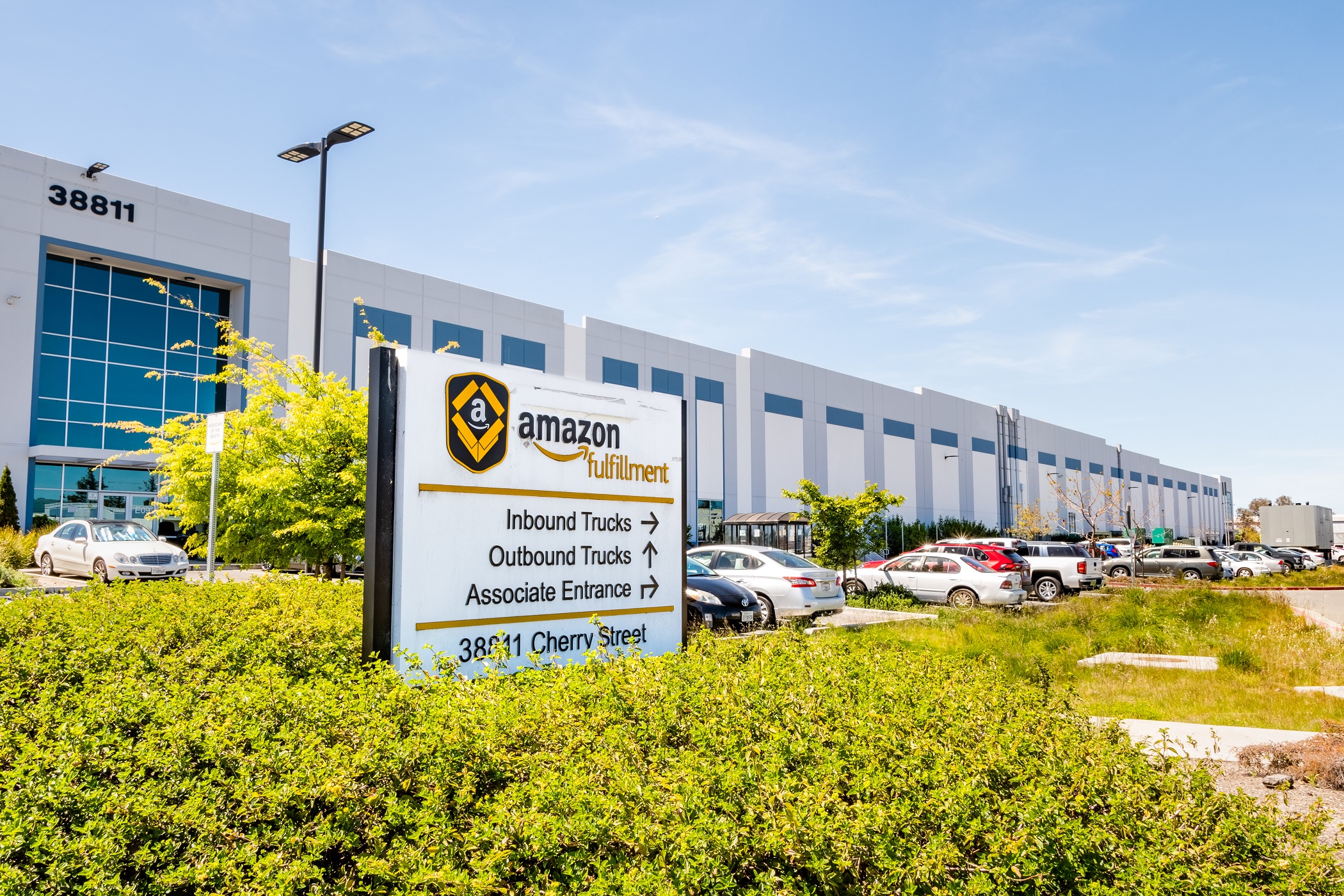 Zoning Changes for FiveStory Amazon Warehouse in Central Texas Pass