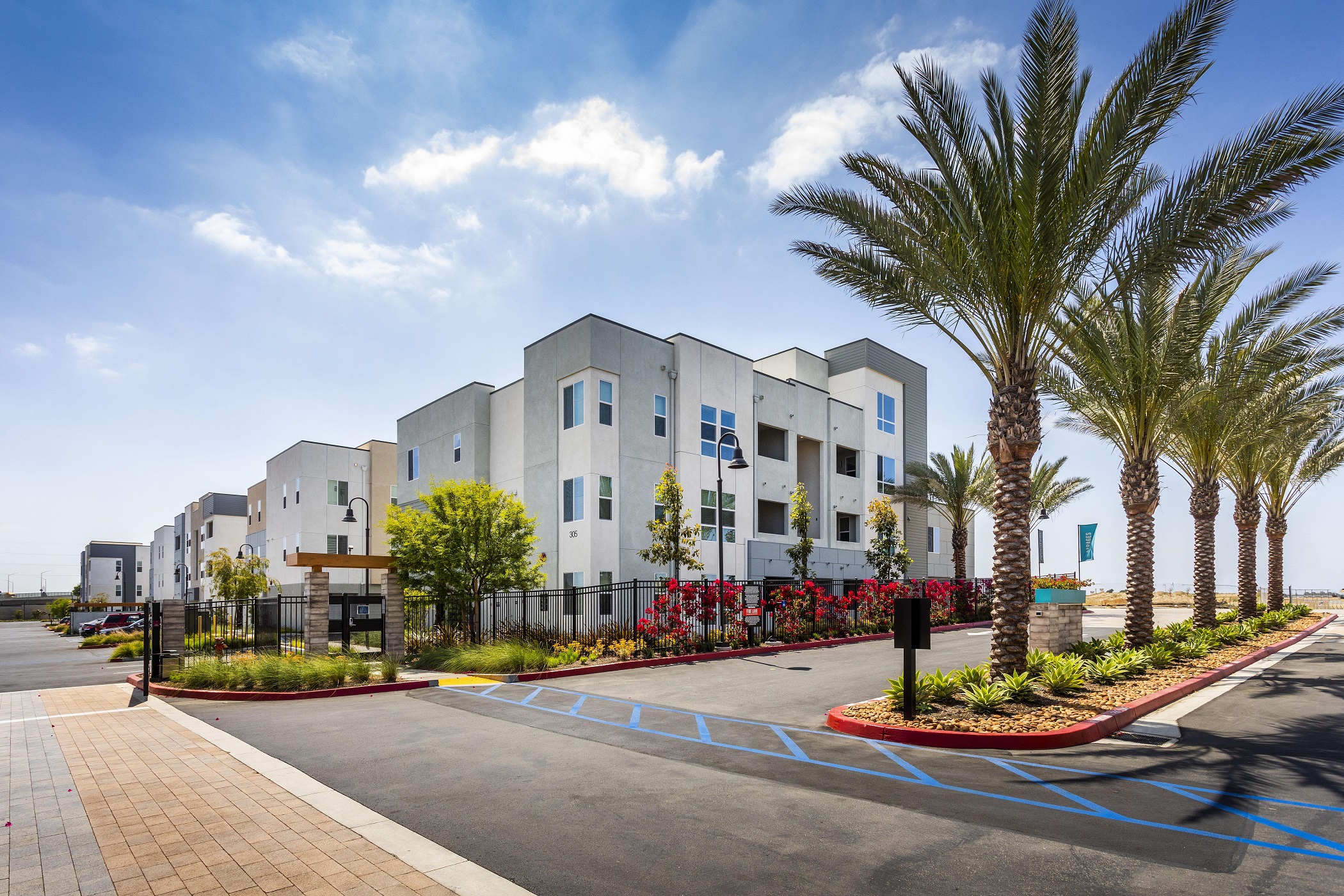 South Bay Apartments Sell for NearRecord Price in Face of Rising