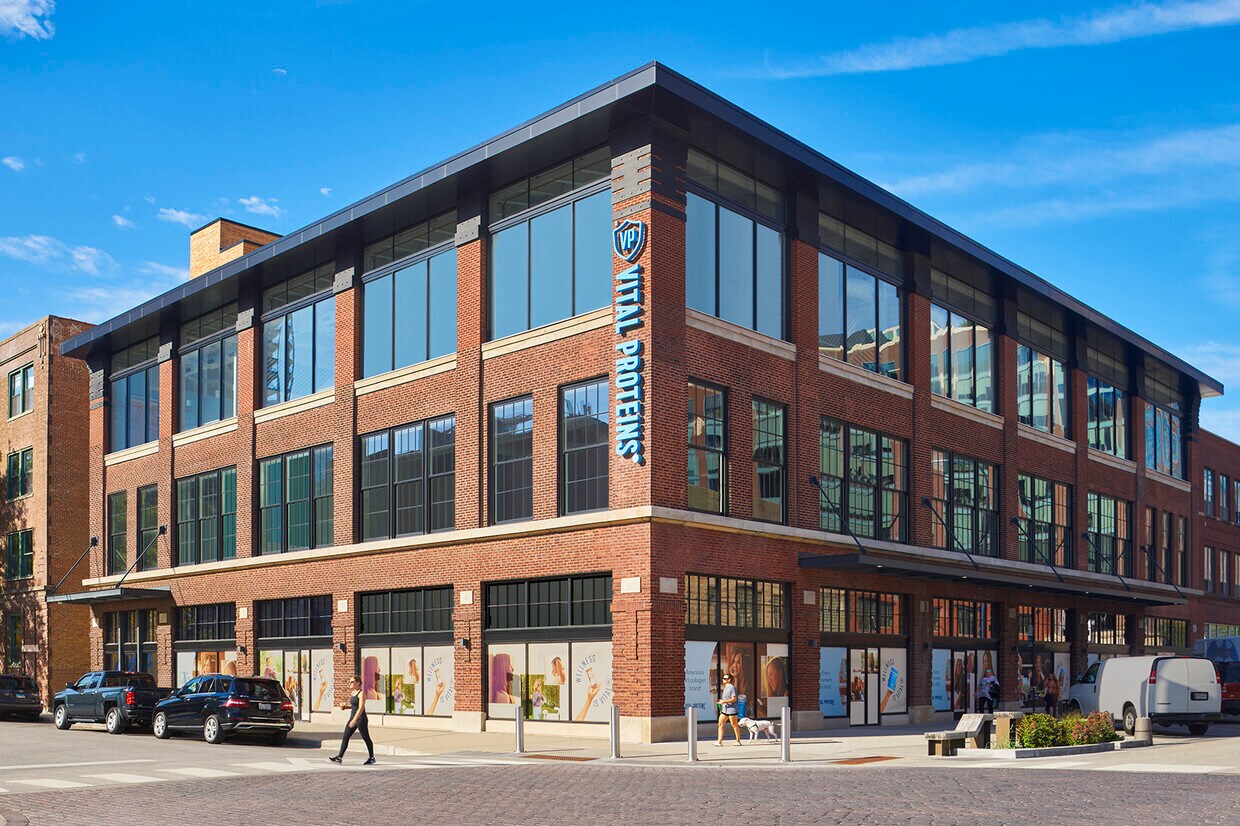 Sterling Bay is moving its headquarters to 939 W. Fulton in Chicago. (CoStar)