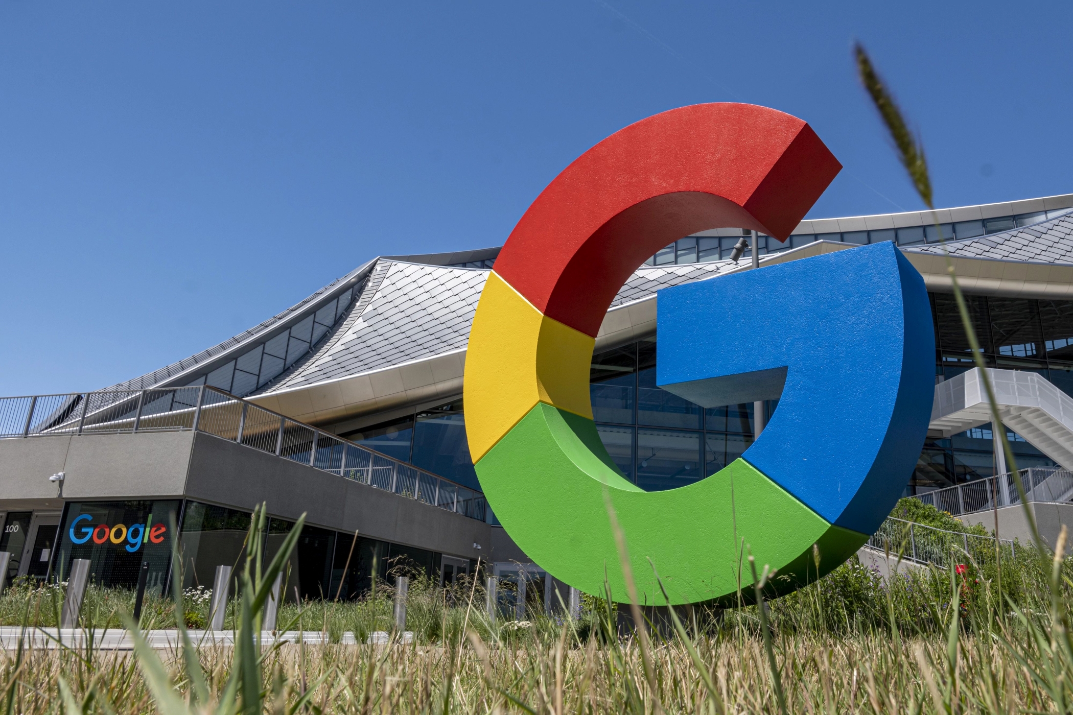 Google parent Alphabet joined numerous other big technology companies in announcing a large number of layoffs. (David Paul Morris/Bloomberg via Getty Images)