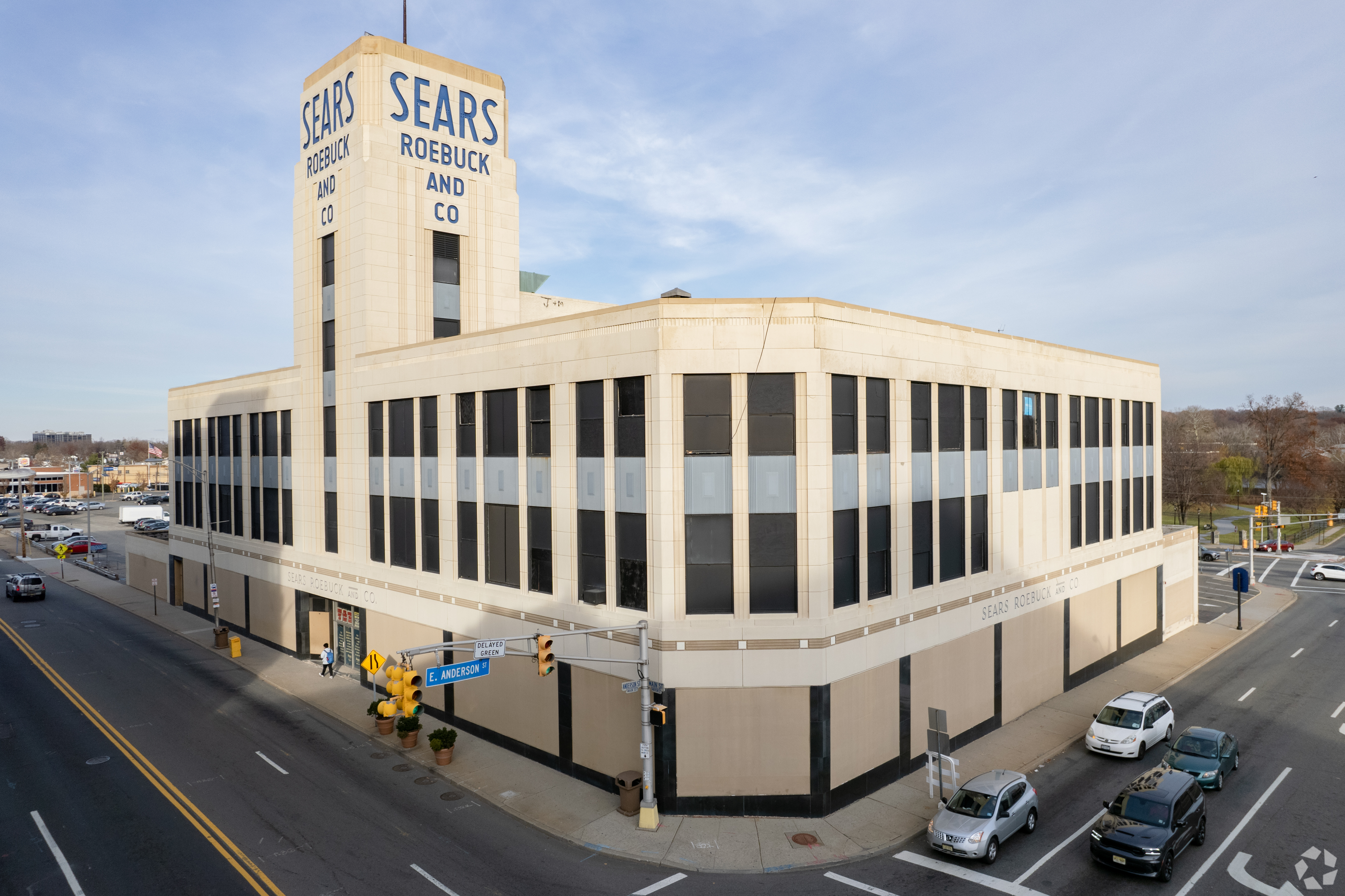Russo Development has plans to develop the site of a former Sears in downtown Hackensack, New Jersey, into 300 apartments. (CoStar)