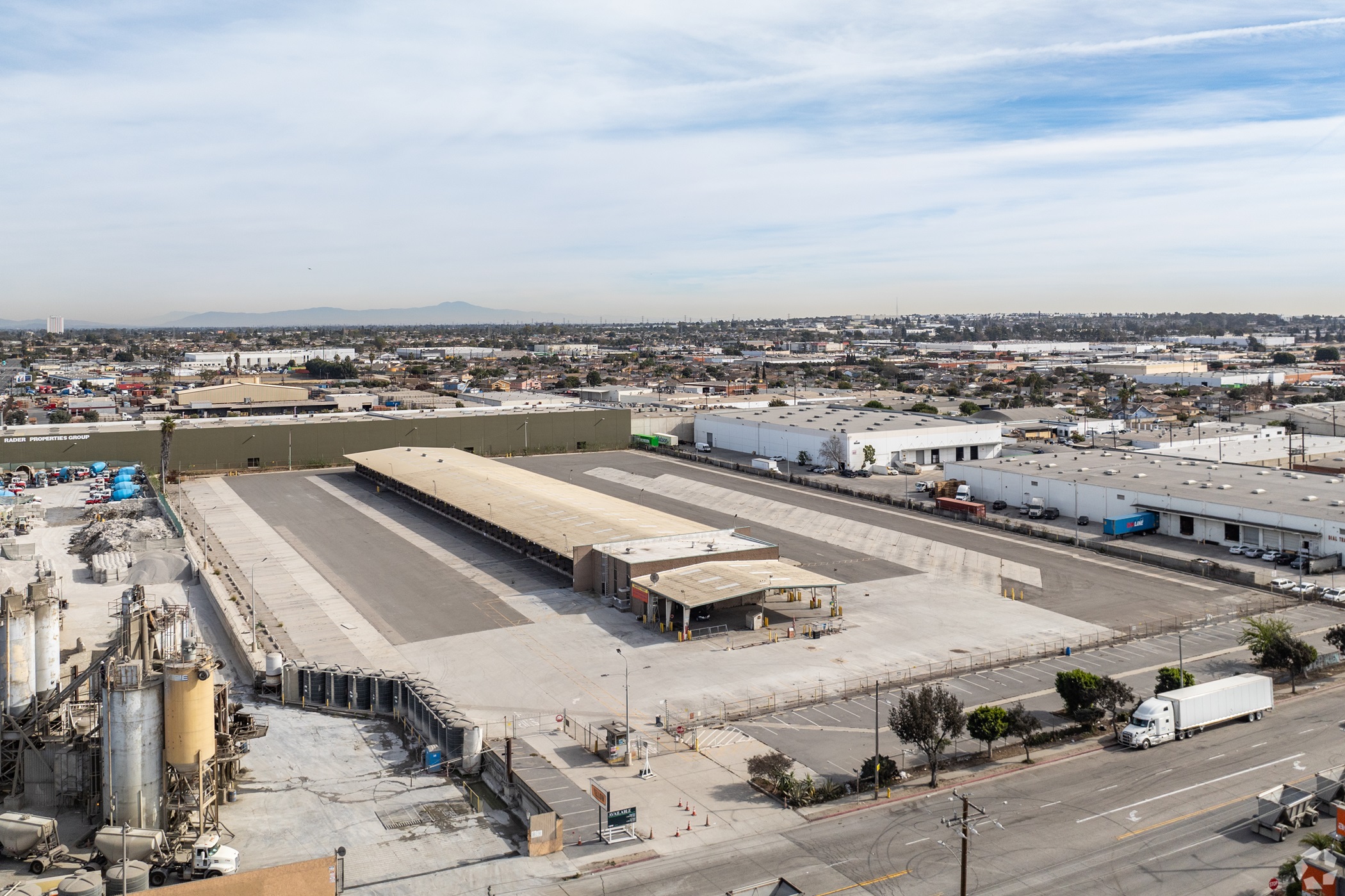 Trucking company Central Transport agreed to acquire this truck terminal in Gardena, California. (CoStar)