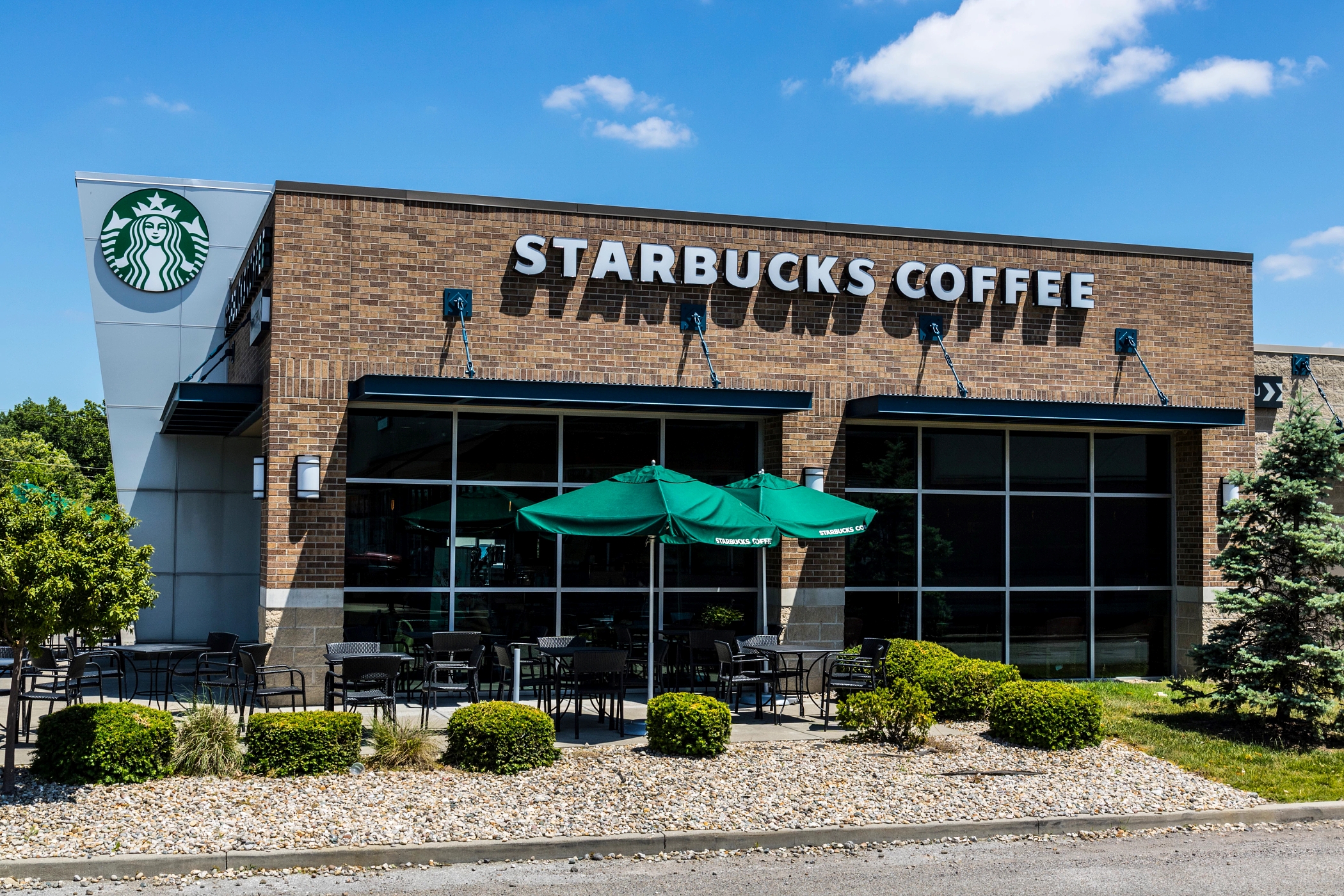 Starbucks plans to eliminate 1,100 corporate positions worldwide as part of management streamlining efforts. (Getty Images)