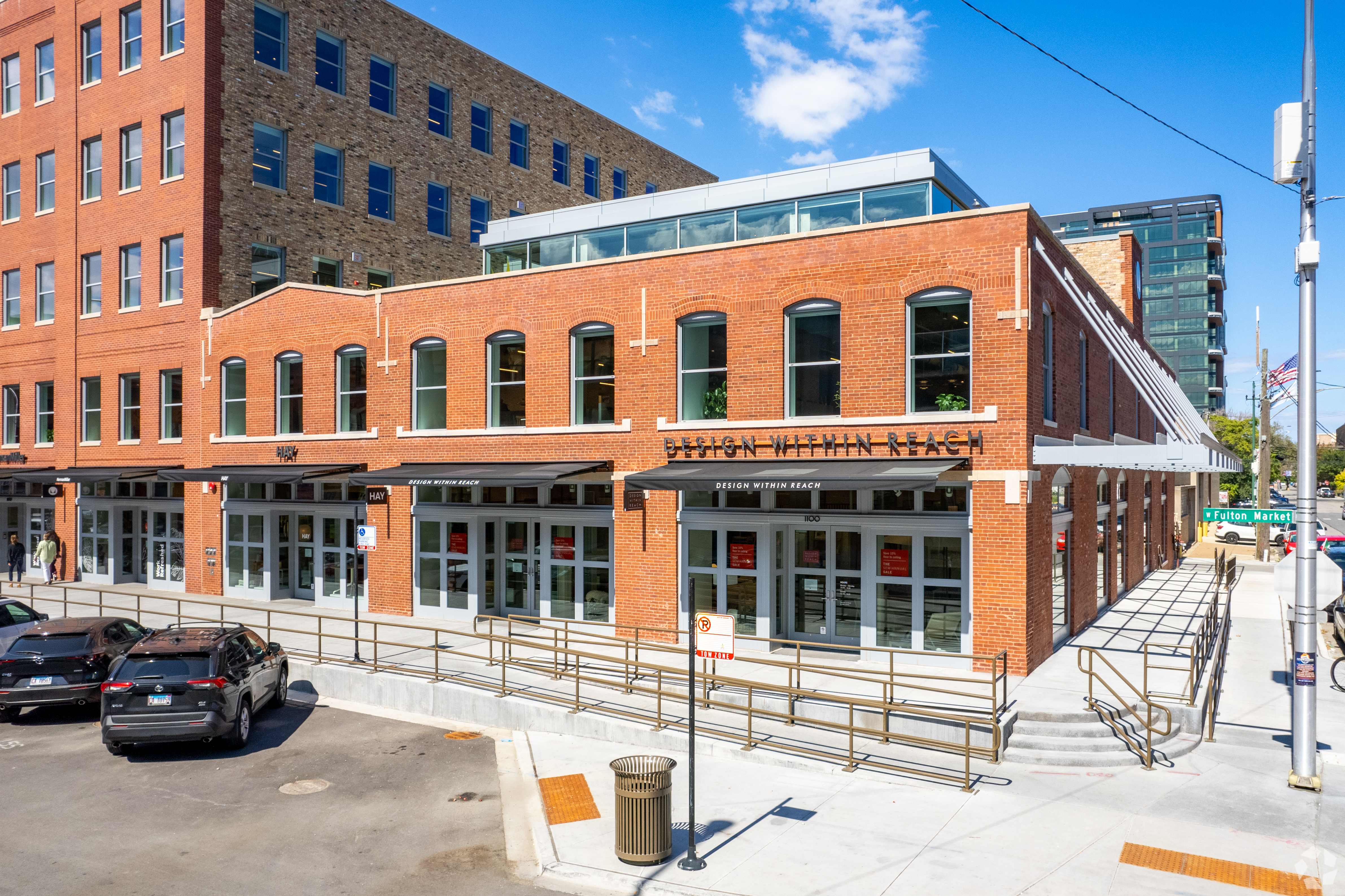 Office Building in Chicago's Fulton Market Sells for Record Price Per  Square Foot for the City