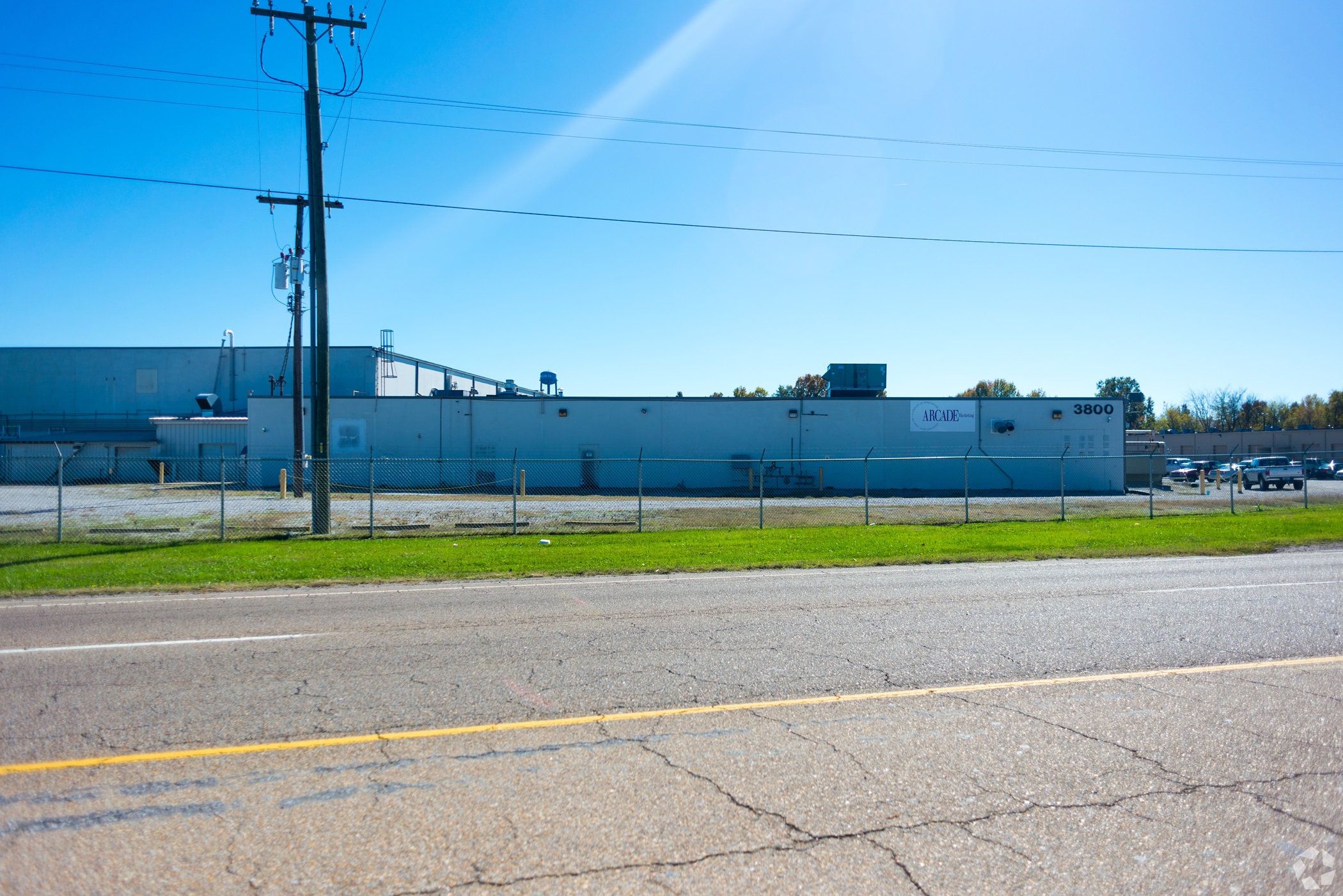 Arcade Beauty manufactured fragrance product samples in this Chattanooga, Tennessee, facility for more than 50 years. (CoStar)
