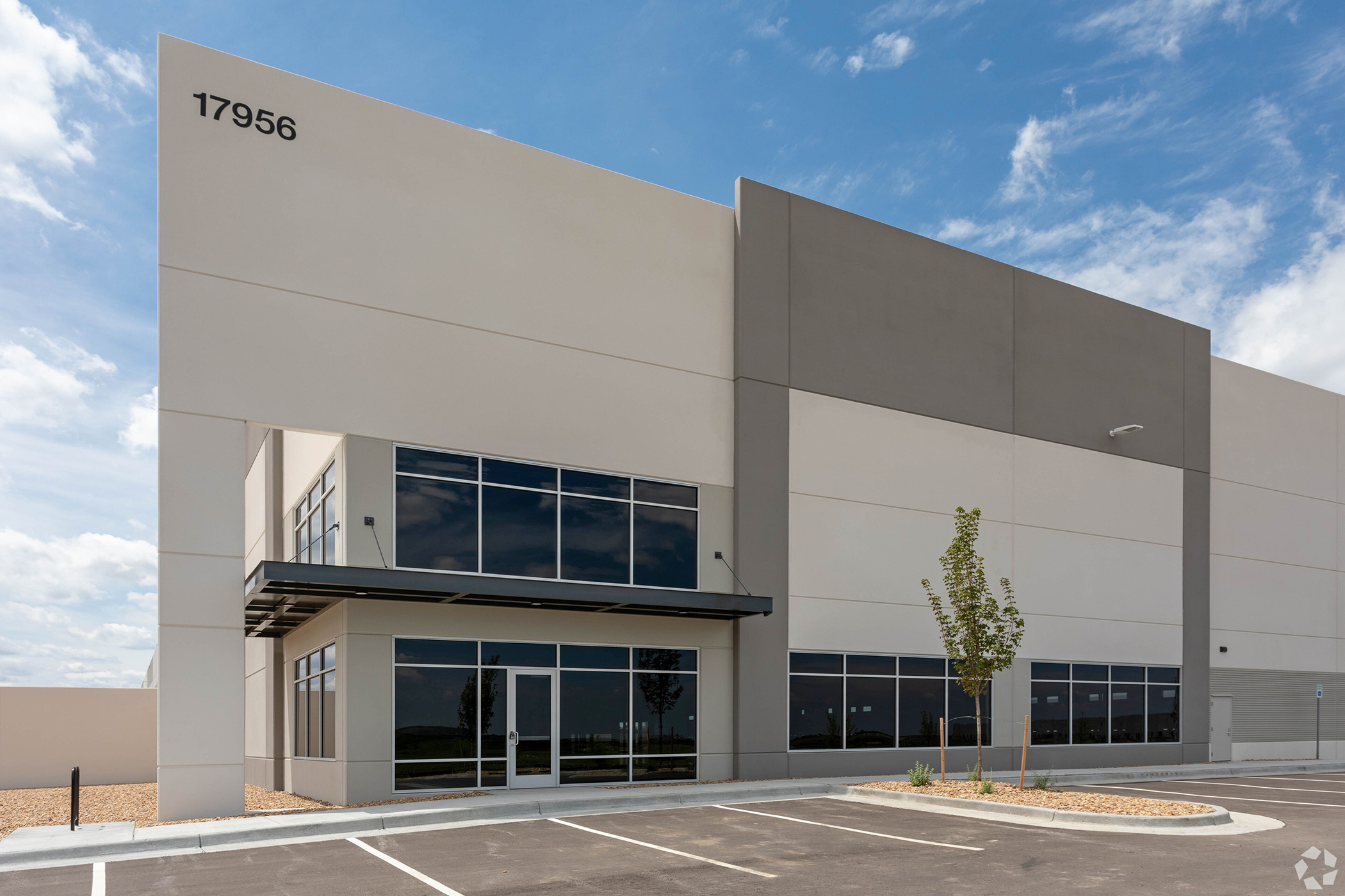 Ambrose Property Group acquired the recently built Ascent Commerce Center in Commerce City, Colorado. (CoStar)