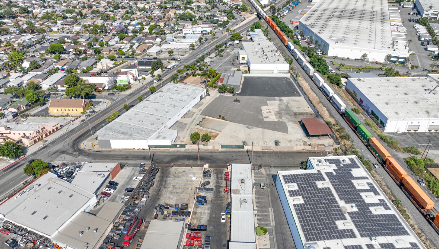 Caprock Partners' Olive Tree Industrial property in central Los Angeles, with a large yard for storing equipment, is one type of facility that could see increased demand as Los Angeles rebuilds after devastating wildfires, according to its owner. (CoStar)