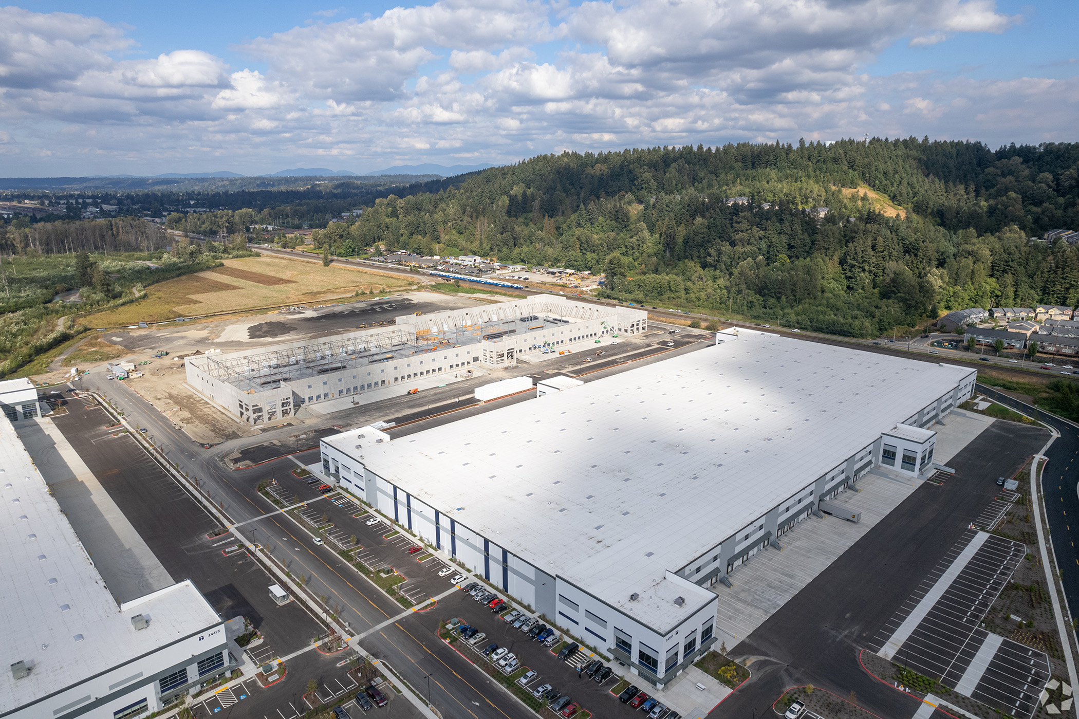 Tarragon is building the six-warehouse SeaPORT Logistics Center in Sumner, Washington, a suburb about 33 miles south of Seattle. (CoStar)