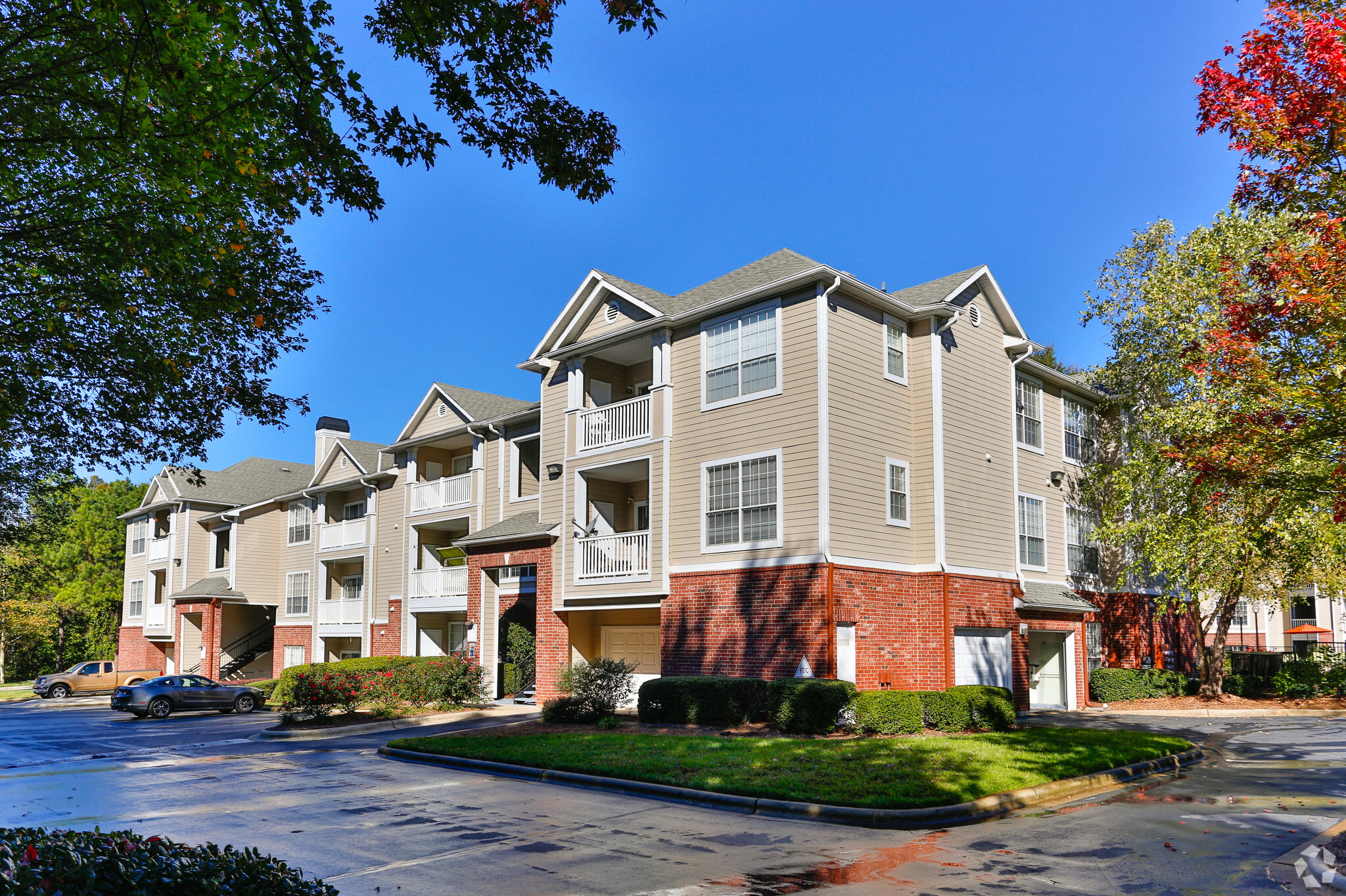 New York Firm Closes On One Of Charlotte S Largest Apartment Deals During Pandemic New York Firm Closes On One Of Charlotte S Largest Apartment Deals During Pandemic