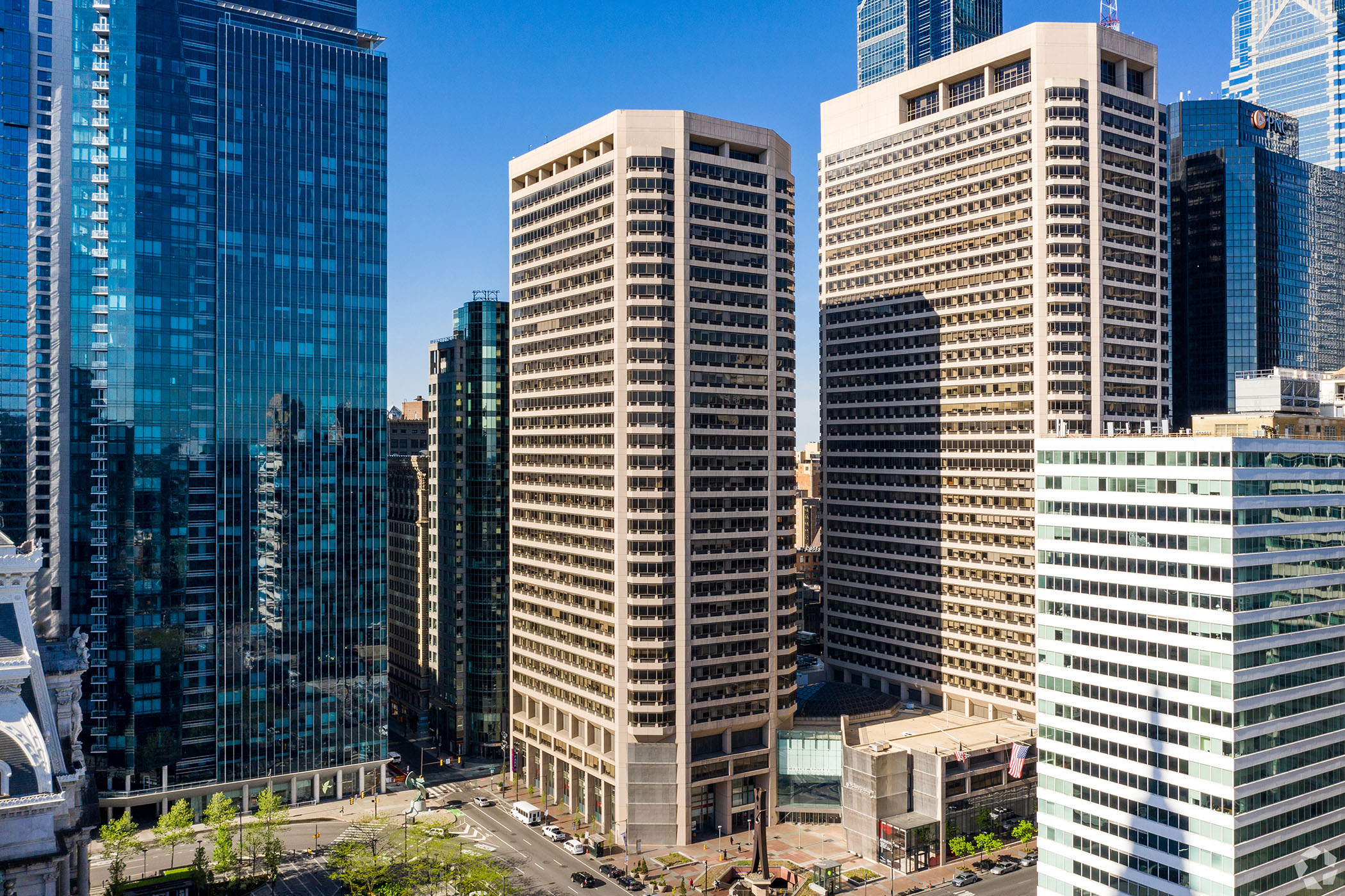 CoStar 1 Commercial Real Estate Information Company