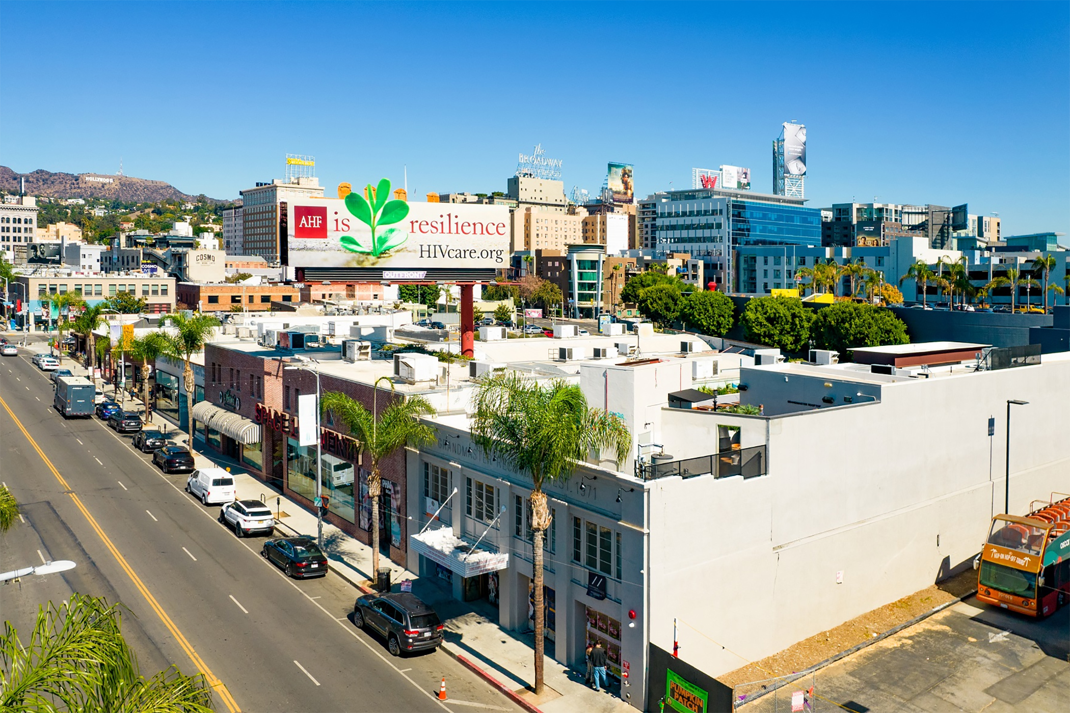 A former retail building at 1520 N. Cahuenga Blvd. in Hollywood was leased by a New York media company. (CoStar) 
