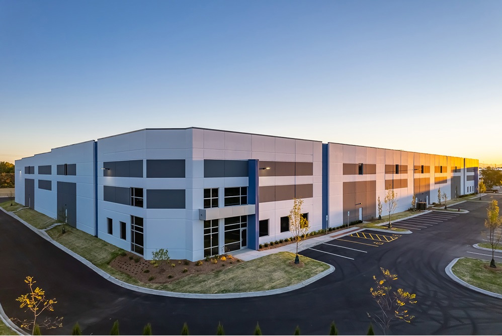 The 408,195-square-foot project is being developed at 320 Overland Ave. in North Aurora, Illinois. (The Opus Group)