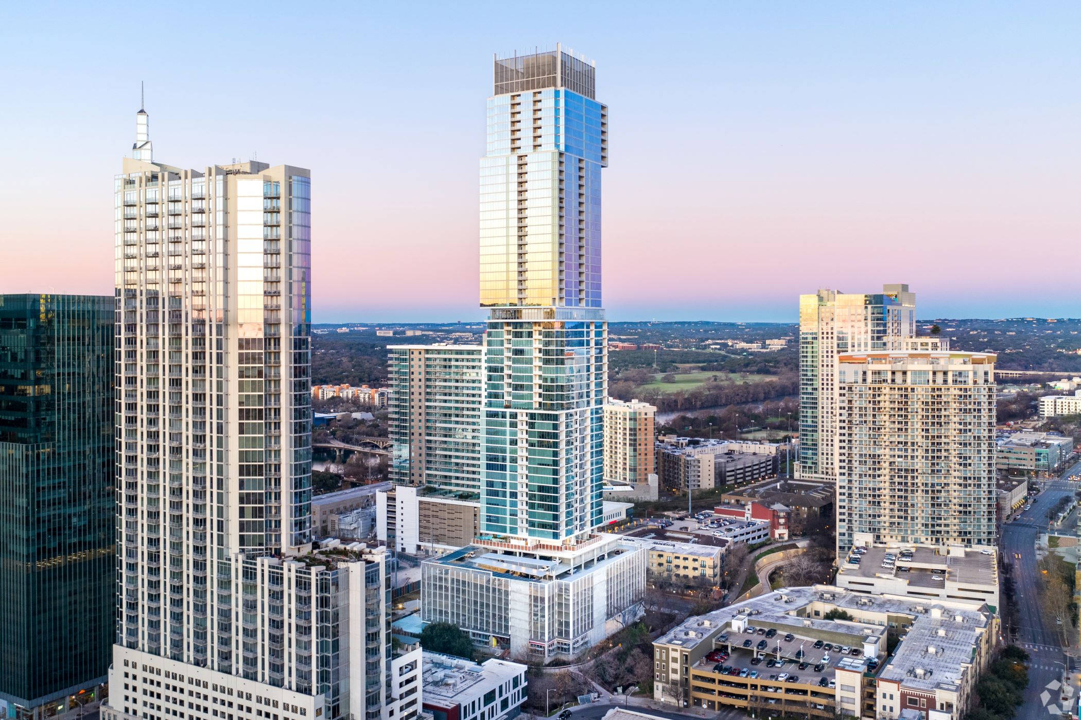 The Independent, one of the tallest buildings in Austin, Texas, sits on top of a parking platform. (CoStar)