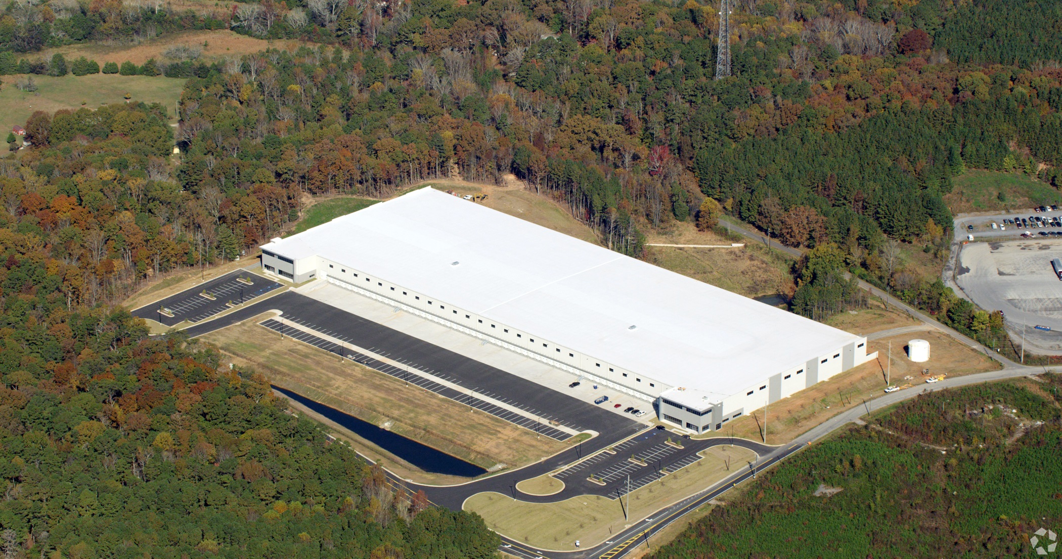 BGO acquired this distribution center and an additional industrial property at the Commerce 75 industrial park in Cartersville, Georgia. (CoStar)