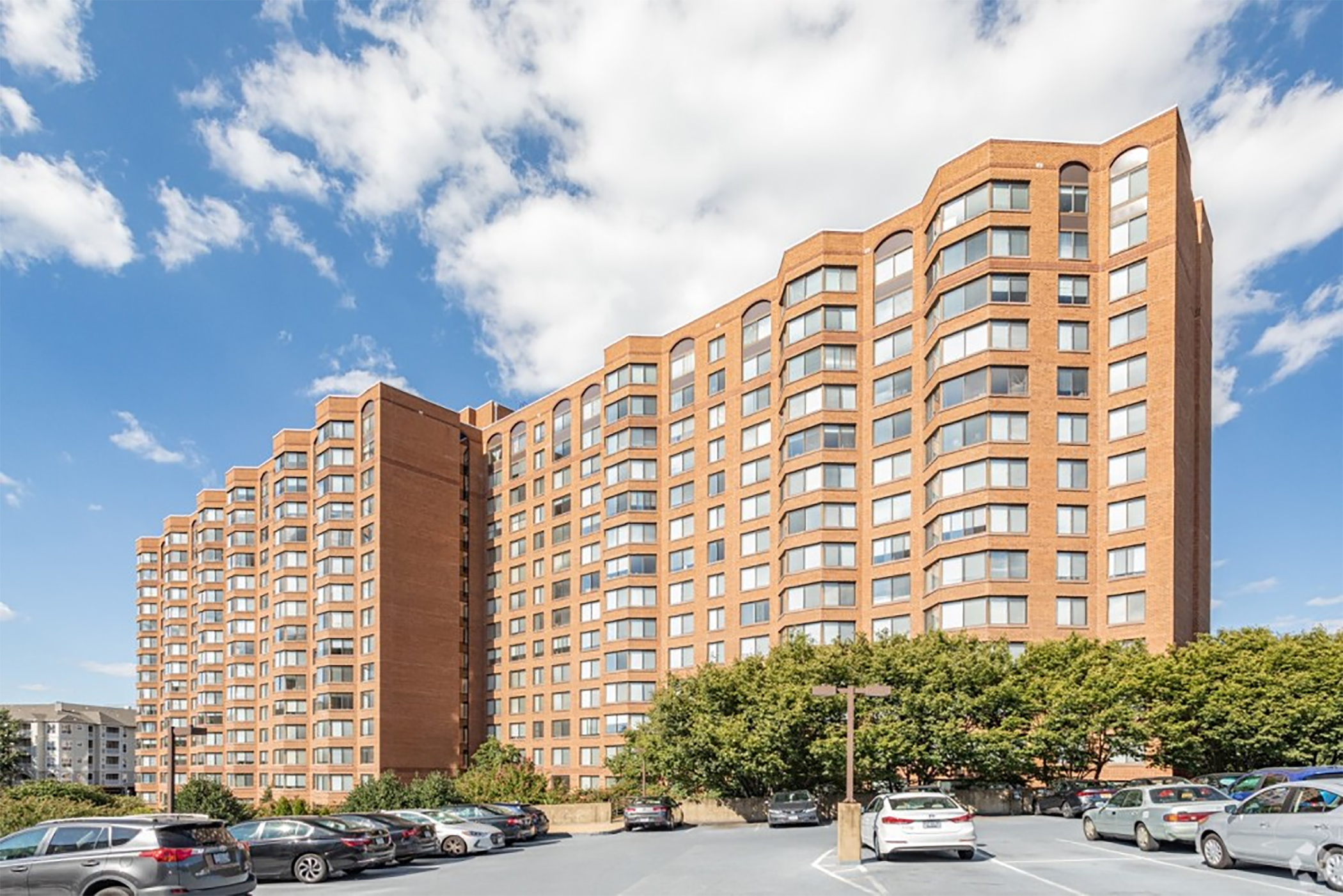 Nonprofit Housing Developer Buys Northern Virginia Apartment Complex