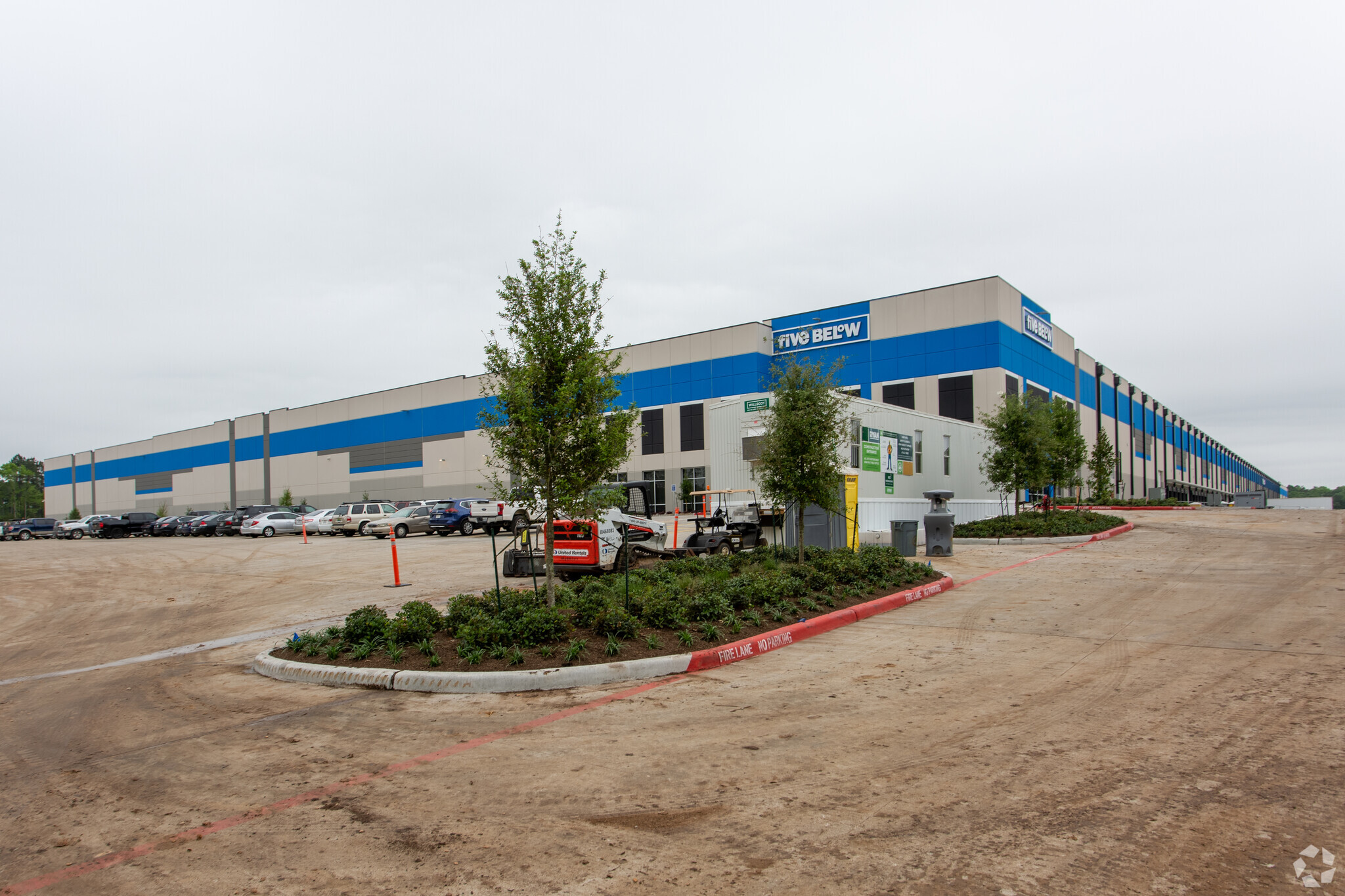 Construction Completes On Five Below S Conroe Distribution Center