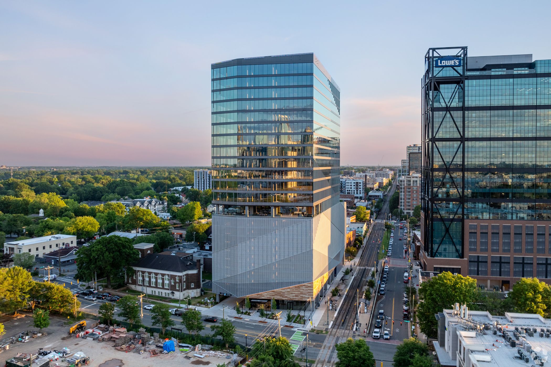 Construction on the $186 million 110 East office development in Charlotte, North Carolina, wrapped up in 2024. (CoStar)