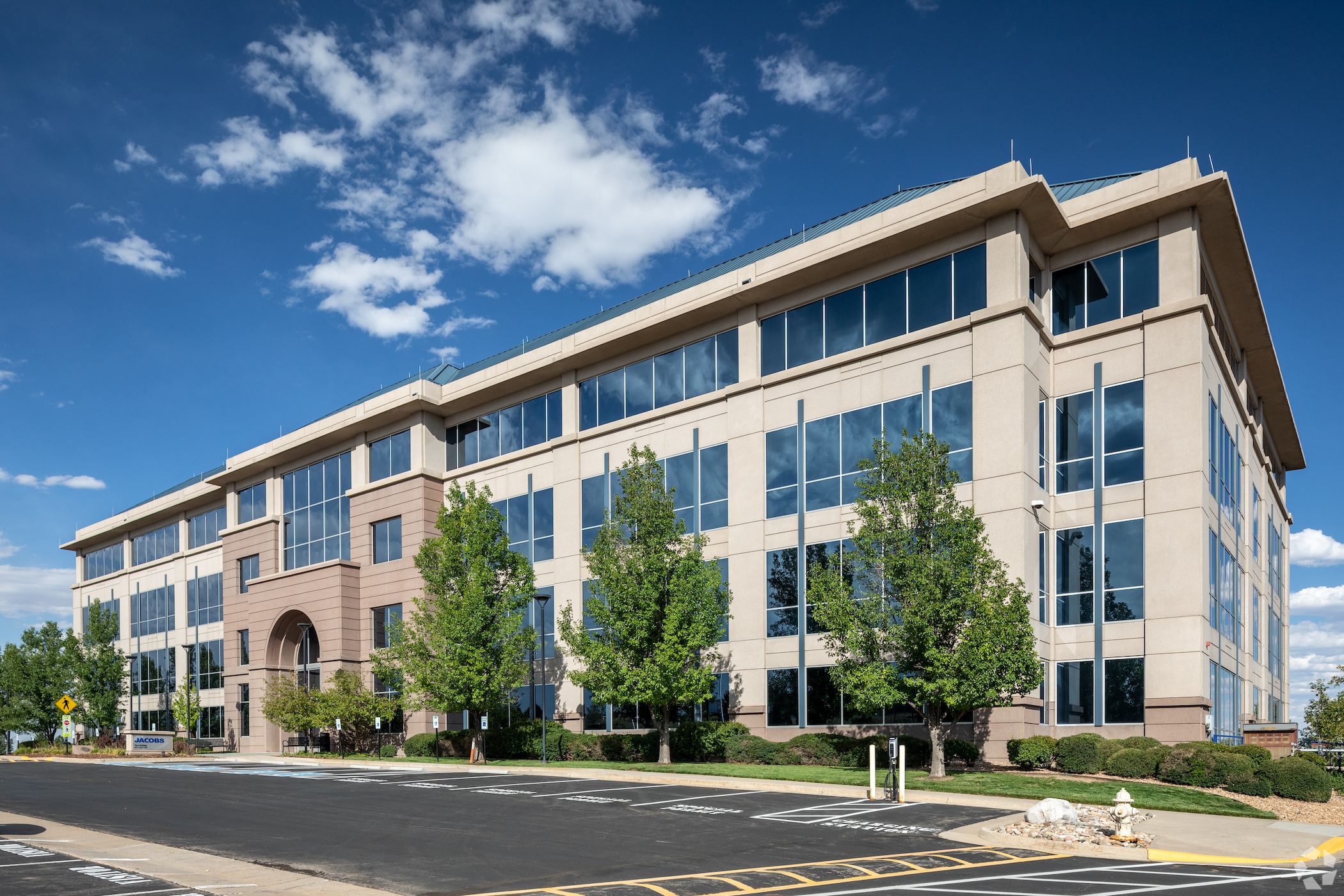 Construction engineering firm Jacobs put its roughly 155,200-square-foot office in Englewood, Colorado, up for sublease in 2020. (CoStar) 